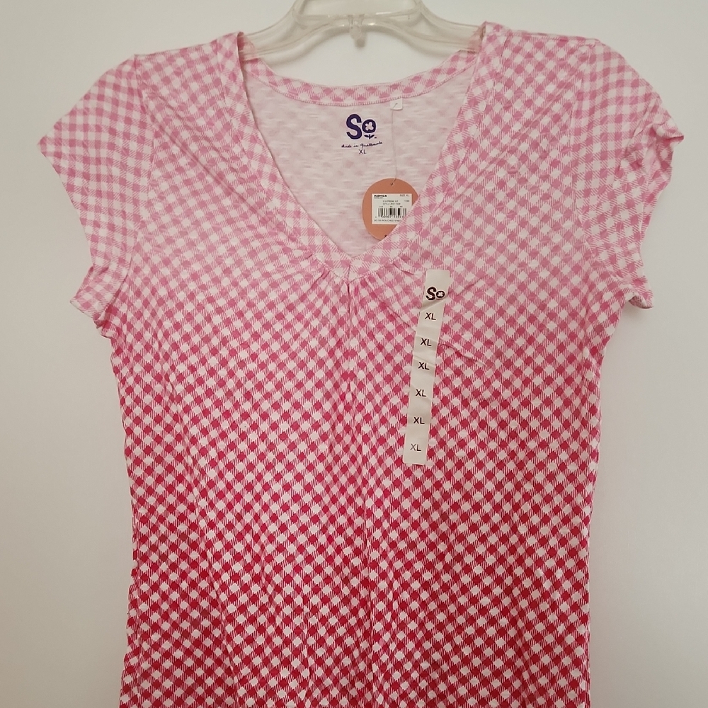 SO Shirts Short Sleeve Top